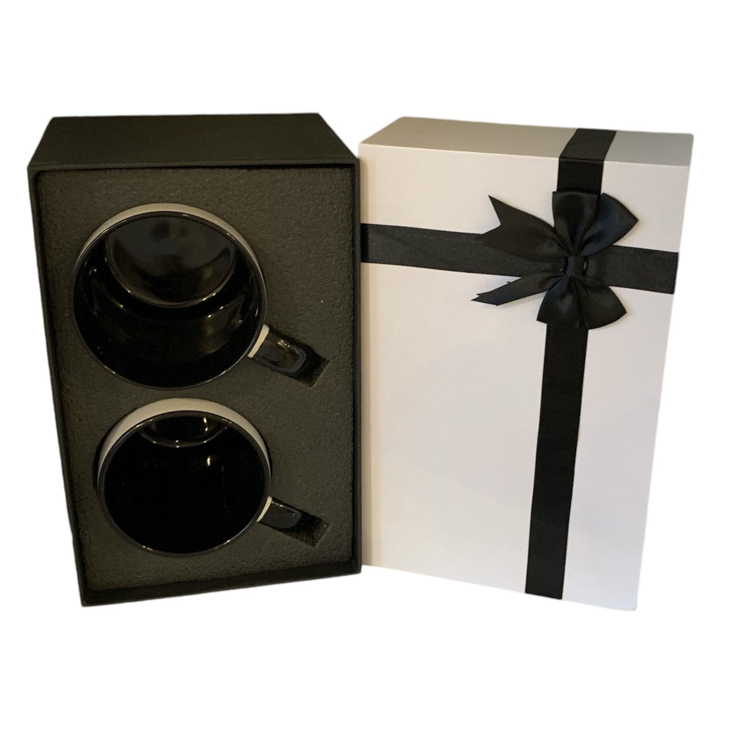 Gift boxes with 2 x 15 oz mugs inner color black